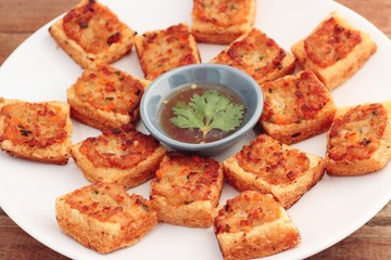 Minced pork toast