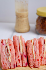 Sandwich ham and cheese.