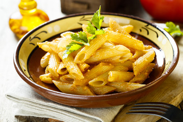 Pasta with sun dried tomatoes pesto
