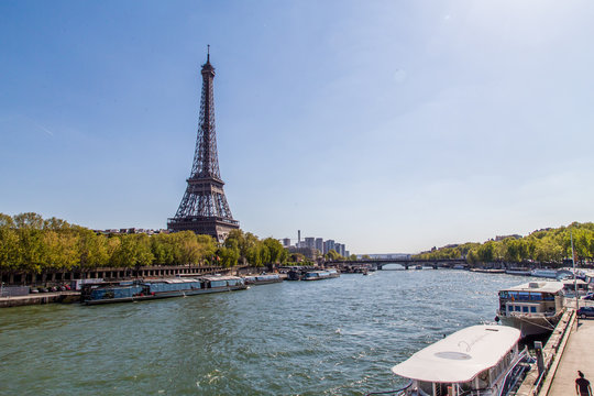 La senna e la Tour Eiffel