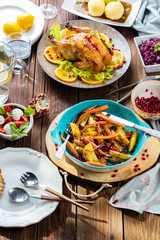 Grillhänchen mit verschiedenen zutaten