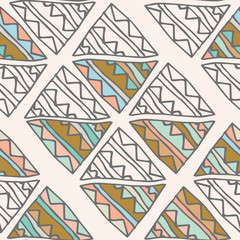 Hand drawn colorful triangle seamless pattern with gray, pink, blue, gold details. Doodle triangles on beige. Triangular geometrical background. Repeating geometric tiles. Vector illustration.