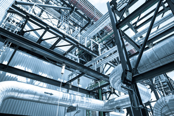 Piping and equipment in combine cycle power plant with metal tone