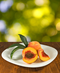 Image of ripe peaches close-up