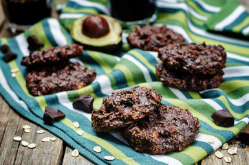 vegan avocado cashew butter oats chocolate cookies