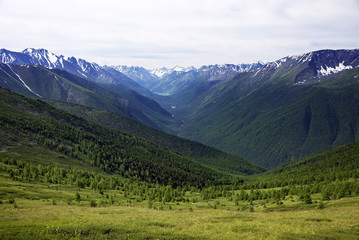 Fototapeta premium Alpine landscape in Altai Mountains, Siberia, Russian Federation