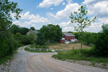 Fototapeta na wymiar Country Roads through Glen Rock, Pennsylvania
