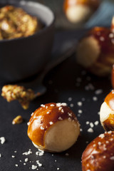 Homemade Salty Pretzels Bites