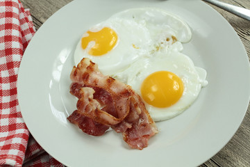 oeufs/bacon 03092016