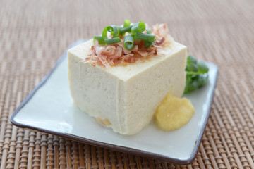 おいしそうな島豆腐