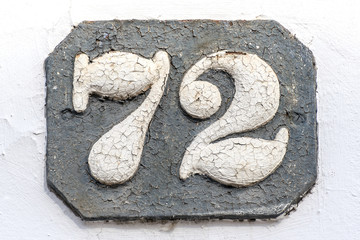 Hausnummer 72