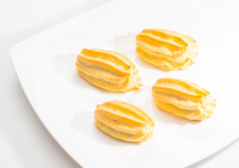Eclairs