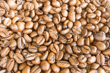 Roasted coffee beans
