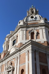Fototapeta na wymiar Détail de l'église Santa Maria di Loreto à Rome