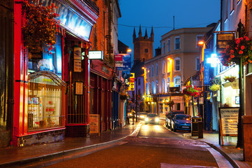 Fototapeta Nightlife in Ennis, Ireland obraz
