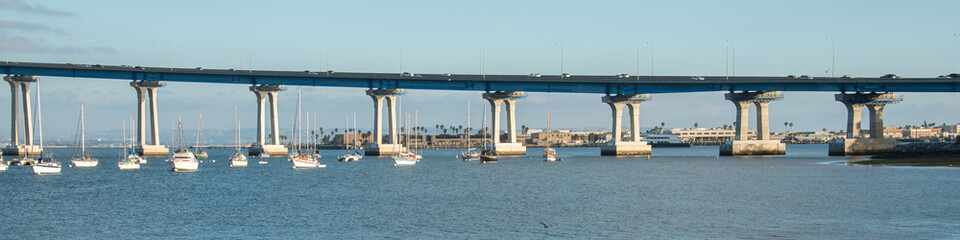 Fototapeta na wymiar Coronado Bridge San Diego
