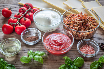 Ingredients for lasagne
