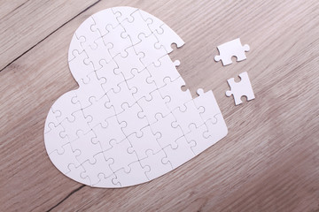 White puzzle heart