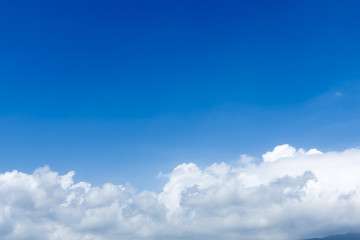 Naklejka na ściany i meble 背景用　空と雲　青空