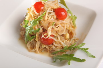 Salad with sprouted wheat