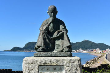 啄木公園の石川啄木像のアップ