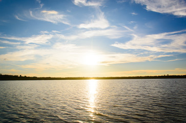 Fototapeta premium sunrise in the sea