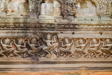 Angkor Wat temple, carvigns on walls