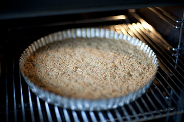 Baking a cheesecake base
