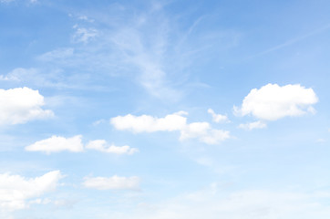 Obraz na płótnie Canvas clouds in the blue sky