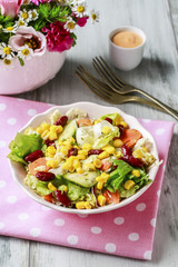 Salad with chicken and vegetables