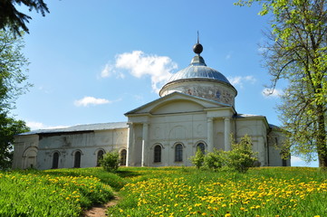 Город Мышкин. Никольский собор