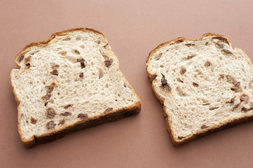 two slices of rasin bread