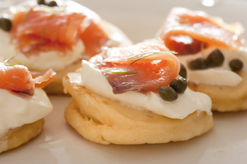 smoked salmon with capers