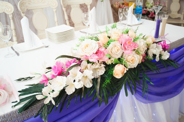  wedding banquet in a restaurant