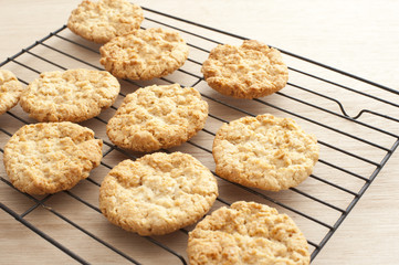 crunchy baked cookies on cooling tray