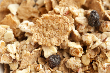 wheat granola cereal pieces