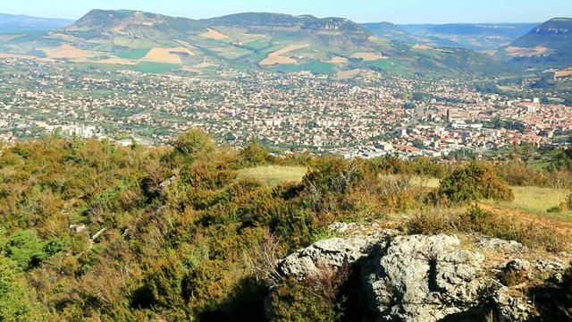 Vue a&eacute;rienne de Millau