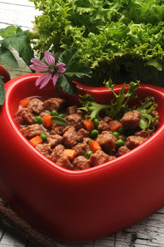 อาหารหมา Собачий корм Comida de perro Cibo per cani Kutyaeledel ドッグフード 犬粮 Hundmat Koiranruoka Собачий корм Makanan anjing Nourriture pour chien Hundefutter Dog food M&acirc;ncare pentru c&acirc;ini Ushqim qeni