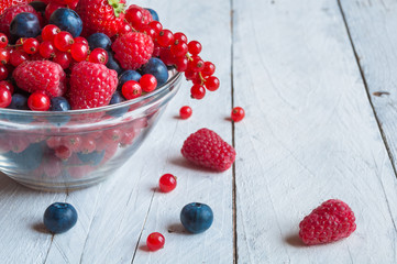 Assorted red and blue berries 