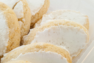 sweet italian ricciarelli