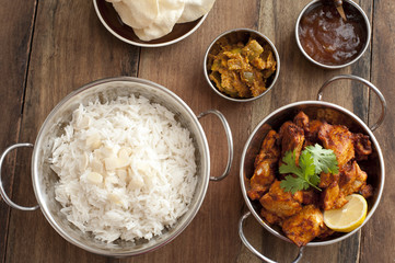 steamed rice and tandoori chicken
