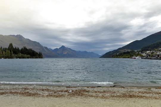Queenstown lakefront by Lake Wakatipu, New Zealand