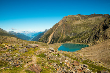 Fototapeta na wymiar Hiking in the Tyrolean Alps / Blaue Lacke, Stubaital, Tyrol