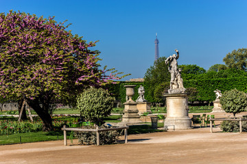 Obraz premium Ancient sculpture in Tuileries garden (1564). Paris, France.