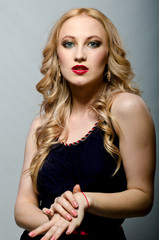 Fototapeta premium girl in evening dress