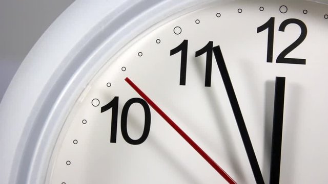 Office, home, or school wall clock