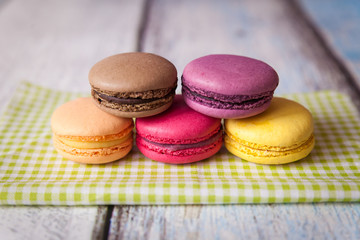 Vanilla yellow and peach macarons