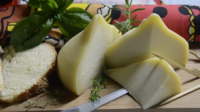 Queso de tetilla Тетилья Queixo cheese Galicia  Espa&ntilde;a