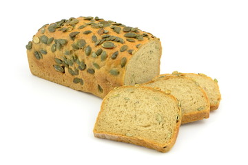 chleb z ziarnami dyni