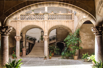 PALMA DE MALLORCA CAPITAL BALEARES DETALLES CIUDAD © andromedicus